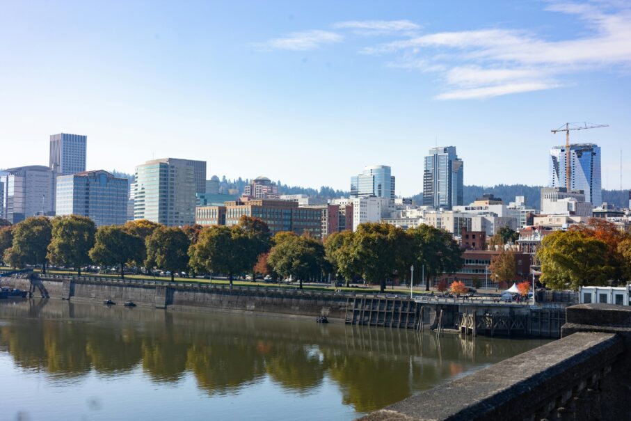 Gov. Tom McCall Waterfront Park, Portland, OR © Sean P. Twomey